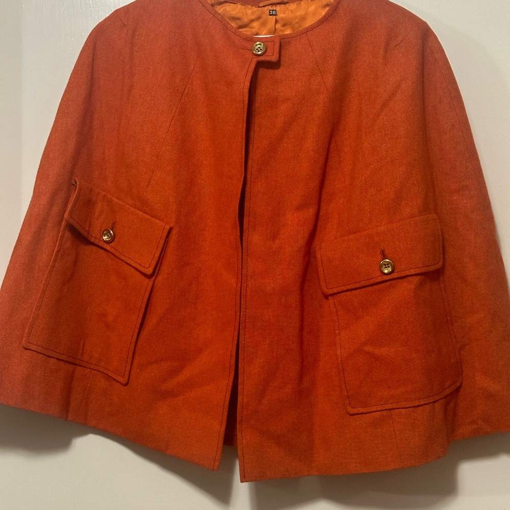 The Marshall Field & Company Globe Trotter Shop 1960’s Cape